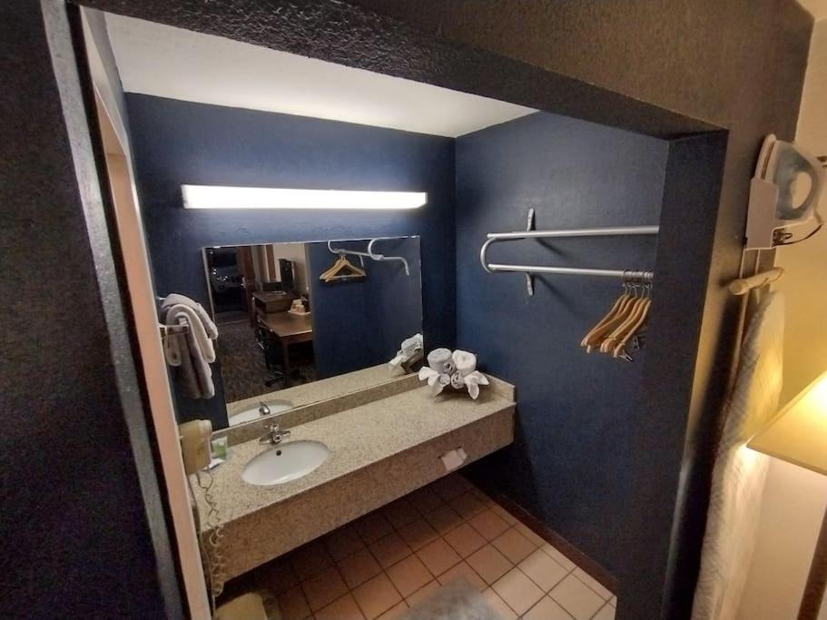 Osu 2 Queen Beds 232 Apartment